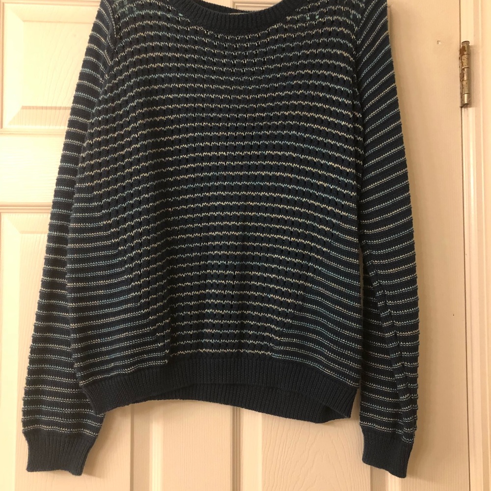 Sweater - Picture 3 of 3